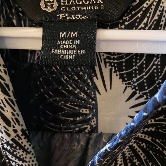 Haggar Clothing Petite blouse - size medium - Picture 3 of 6